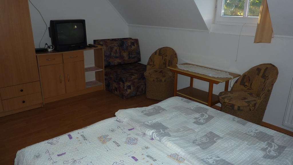 Bridgehaus Apartment Balatonfüred Cameră foto