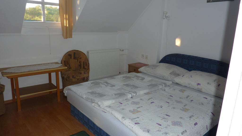 Bridgehaus Apartment Balatonfüred Cameră foto