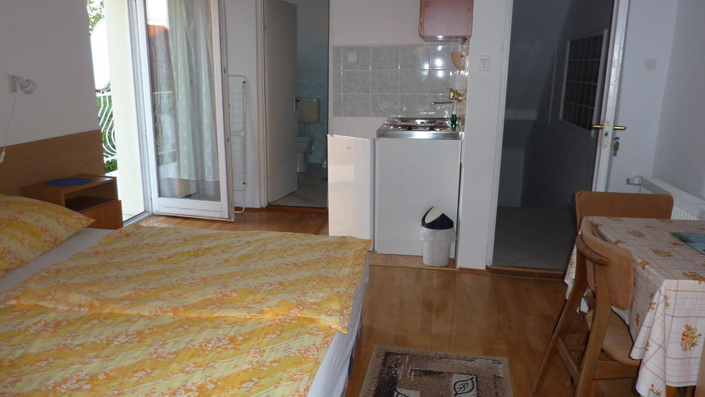 Bridgehaus Apartment Balatonfüred Cameră foto